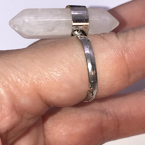 Sizeable Imitation Quartz Ring - Picture 9 of 9